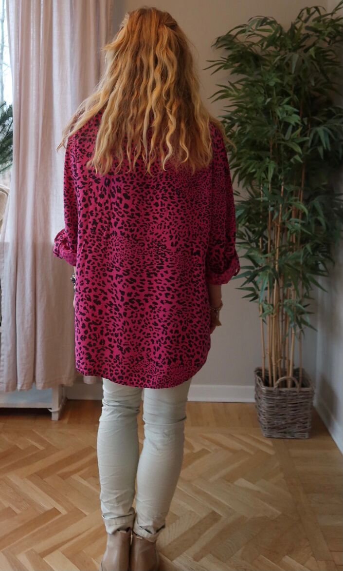 Jennifer bluse - Leopardmønster - Cerise