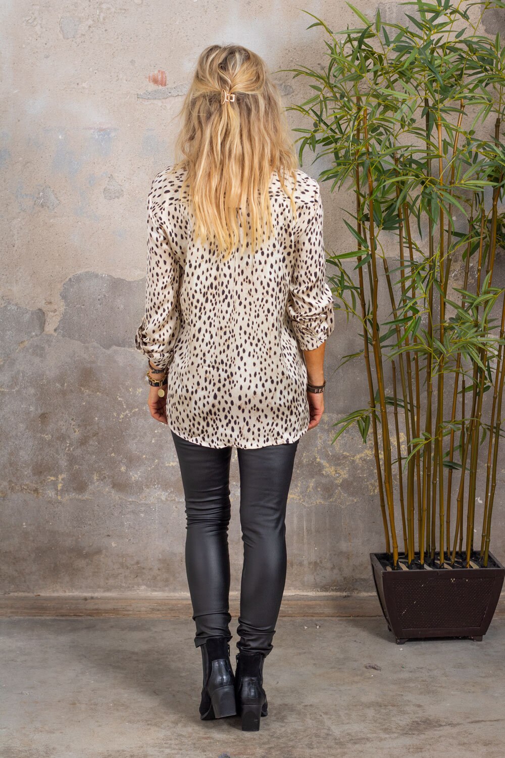 Pia skjorte - Leopardmønster - Beige